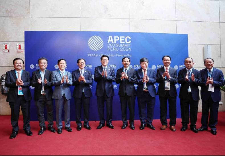 Hội đồng đồng Tư vấn Kinh doanh APEC (ABAC) Việt Nam đón Chủ tịch nước Lương Cường và các đại biểu dự Hội nghị thượng đỉnh Doanh nghiệp APEC-SEO Summit