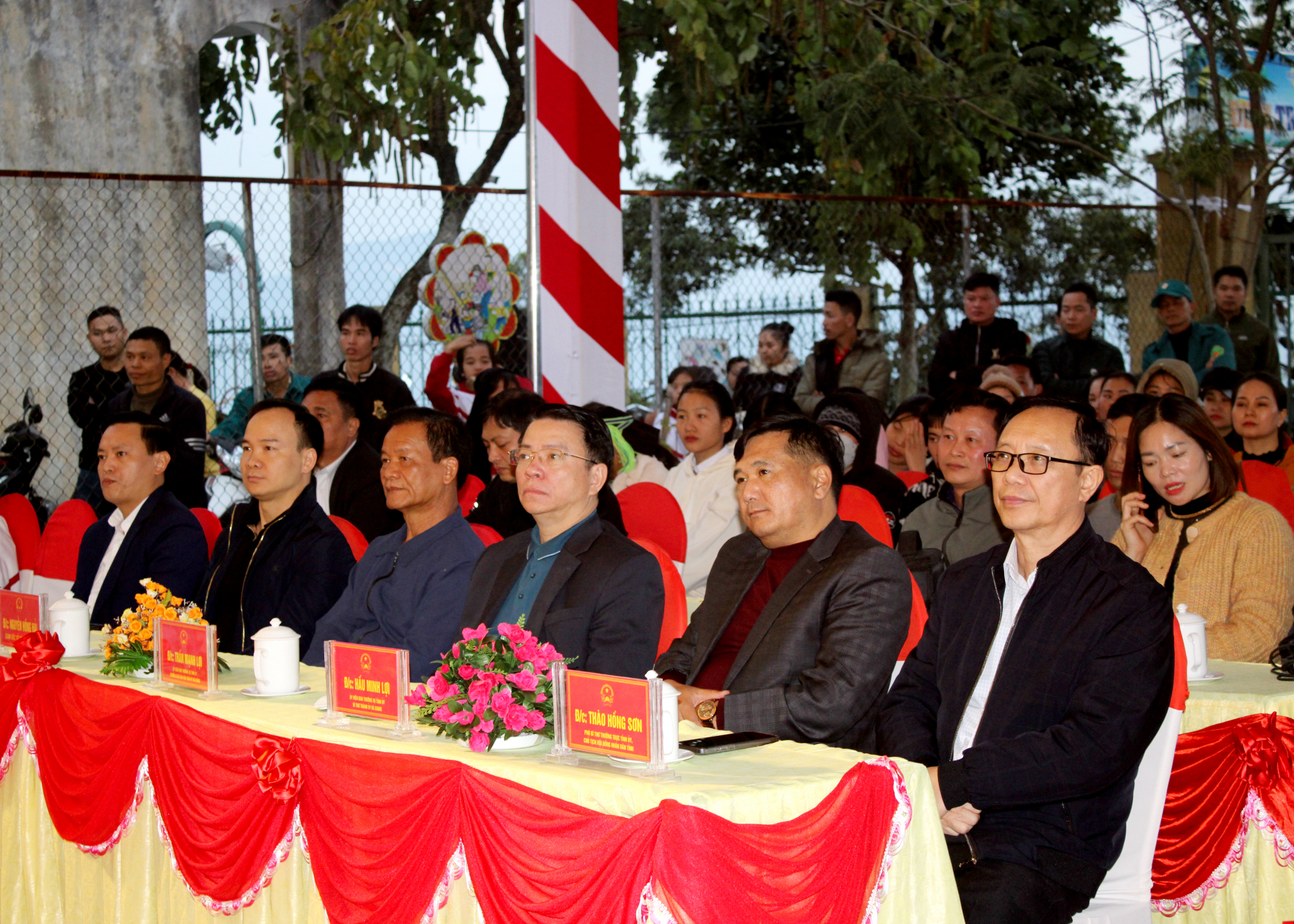 Các đại biểu dự khai mạc Ngày hội Văn hóa, Du lịch dân tộc Dao thành phố Hà Giang lần thứ 2