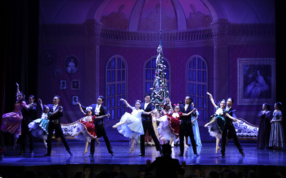 Ballet Kẹp hạt dẻ là vở diễn để cả nhà cùng thưởng thức mỗi dịp Giáng sinh -