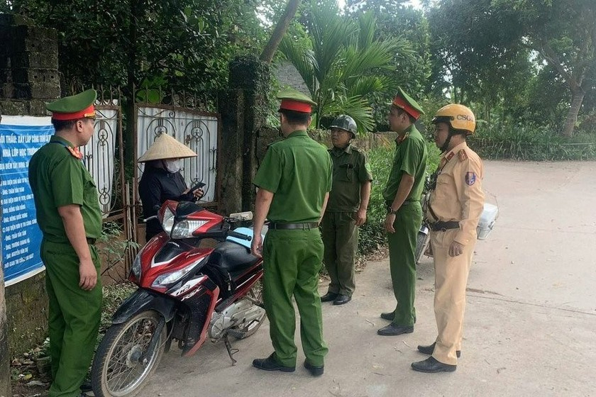 Công an xã chỉ được tuần tra, kiểm soát, xử lý vi phạm trên các tuyến đường xã, đường thôn thuộc địa bàn quản lý