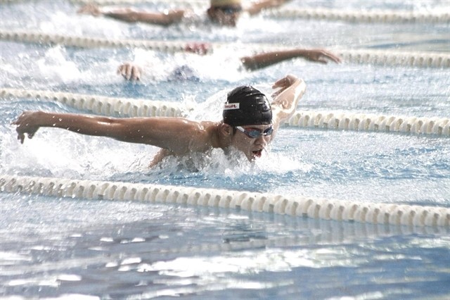 Nguyen Quang Thuan is one of the nine Vietnamese winners at the Southeast Asian Age Groups Swimming Championships on December 6 in Thailand. 