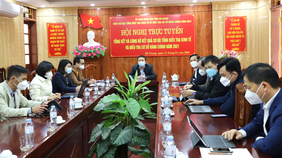 Các đại biểu dự tại điểm cầu Hà Giang
